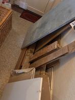 Hout, planken en ijzerplaat - Gratis af te halen!, Doe-het-zelf en Verbouw, Hout en Planken, Gebruikt, Minder dan 25 mm, Ophalen of Verzenden