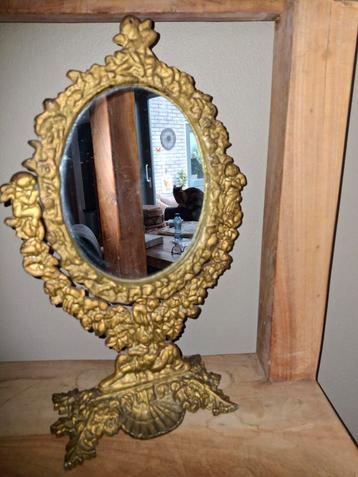 Art nouveau Tafelspiegel. Brons (?) beschikbaar voor biedingen