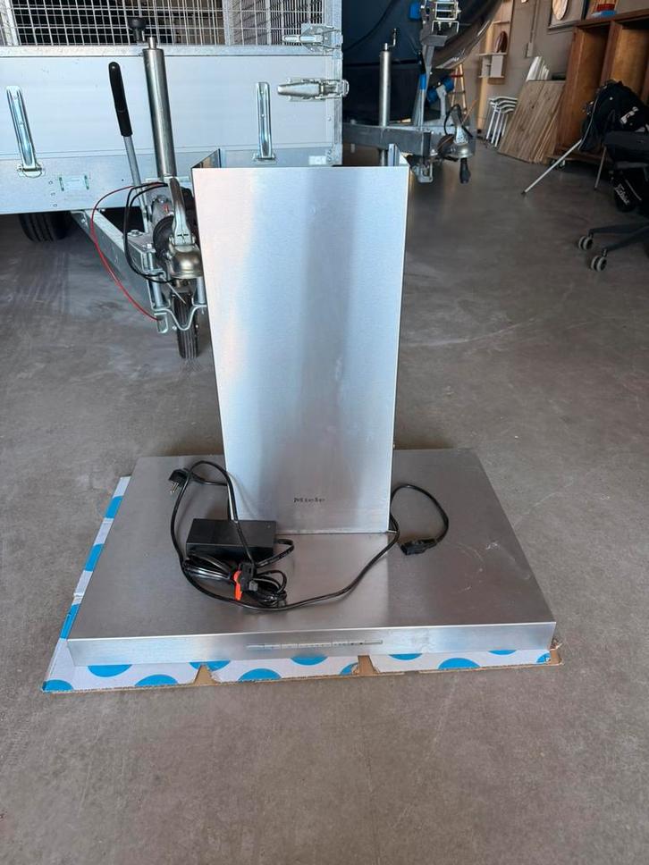 Afzuigkap - Miele DA4288W, Witgoed en Apparatuur, Afzuigkappen, Zo goed als nieuw, Vrijstaand, Wandschouwkap, 600 tot 800 m³ per uur