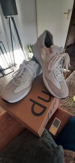 Durea dames schoen mt 8½, Kleding | Dames, Schoenen, Ophalen of Verzenden, Zo goed als nieuw, Wit, Sneakers of Gympen