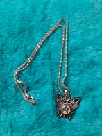 Zilverkleurige Gothic Vlinder Ketting, Gebruikt, Ophalen of Verzenden, Met edelsteen, Zilver