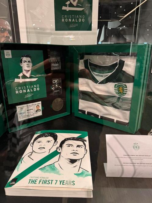 Sporting CP Cristiano Ronaldo Box – met shirt!, Verzamelen, Sportartikelen en Voetbal, Nieuw, Shirt, Buitenlandse clubs, Ophalen of Verzenden