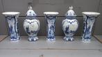 Delftsblauw 5 delig kaststel porselein Mosa Delfts vazen set, Antiek en Kunst, Antiek | Vazen, Ophalen of Verzenden