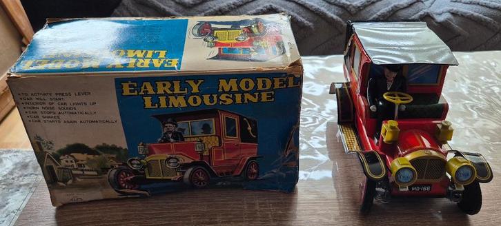 Vintage Japan blikken Limousine model auto met doos., Hobby en Vrije tijd, Modelauto's | Overige schalen, Nieuw, Auto, Ophalen of Verzenden