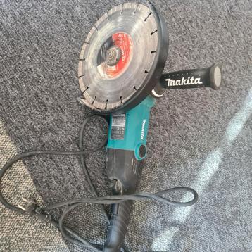 Makita Slijpmachine met Diamantschijf beschikbaar voor biedingen