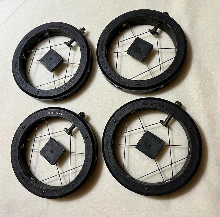 Blotevogel STR 5  apparatuur voetjes, Audio, Tv en Foto, Versterkers en Receivers, Zo goed als nieuw, 120 watt of meer, Overige merken