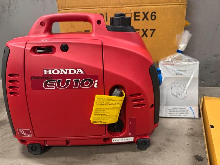 Honda EU10i Inverter Generator - Stil en Krachtig!, Doe-het-zelf en Verbouw, Gereedschap | Overige machines, Nieuw, Ophalen of Verzenden