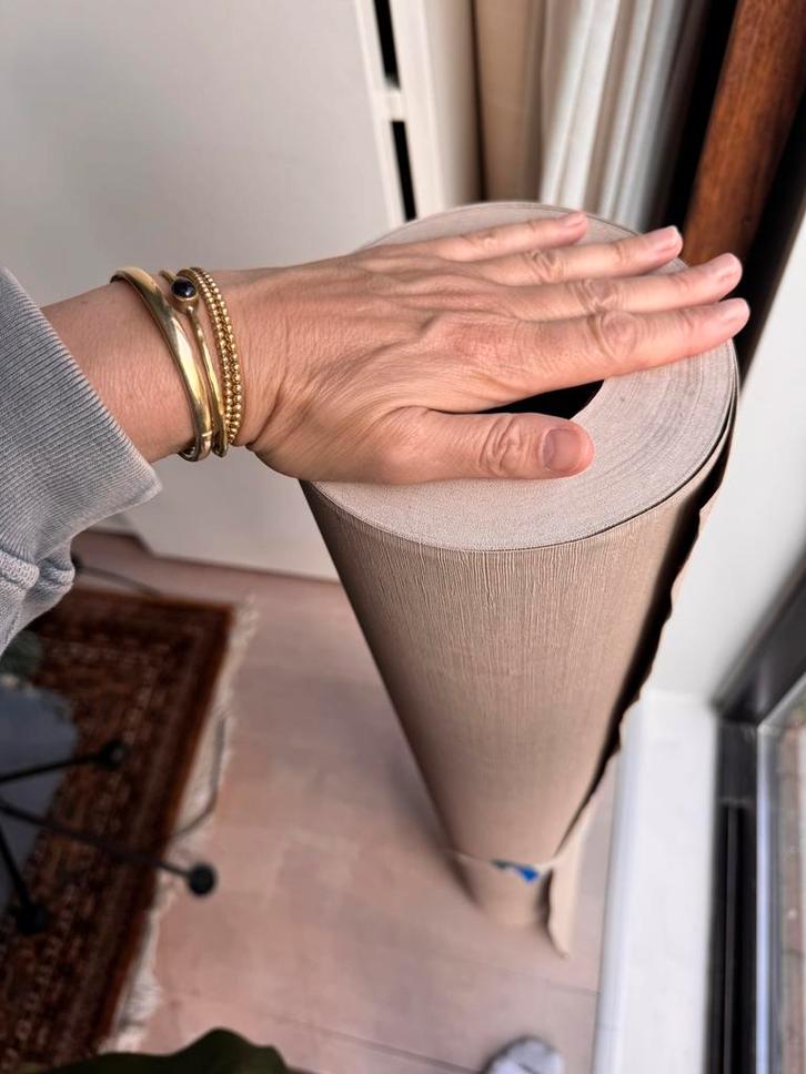 Bn Wall Hotel behang 130cm breed circa 33m rol BN walls, Huis en Inrichting, Stoffering | Behang, Beige, Bruin, 25 tot 50 m², Ophalen