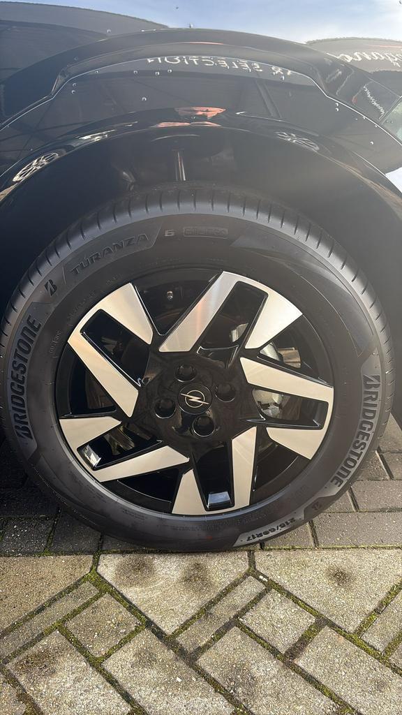 Opel Mokka Bi-Color 17 inch orgineel/nieuw, Auto-onderdelen, Banden en Velgen, Banden en Velgen, Zomerbanden, 17 inch, 215 mm