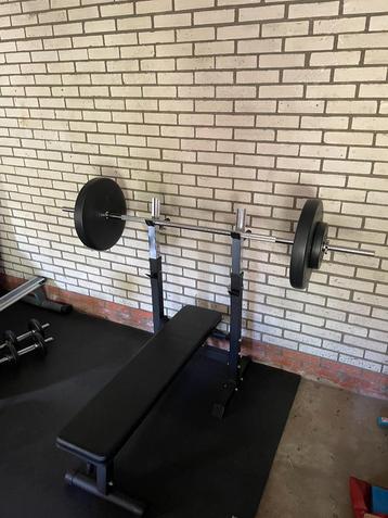Gorilla Sports Halterbank 75 kg met 2 stangen beschikbaar voor biedingen