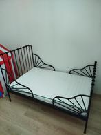 IKEA Minnen Bed Frame and Omsint Mattress, Ophalen, Zo goed als nieuw, 180 cm of meer, 85 tot 100 cm