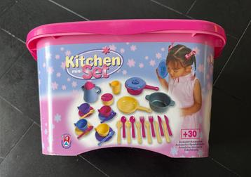 Keuken speelgoedset beschikbaar voor biedingen