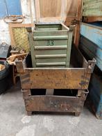 Grote metalen stapel bakken, Doe-het-zelf en Verbouw, Metalen, Ophalen, Gebruikt, IJzer