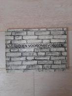 Verboden voor onbevoegden, fotoreportage inrichting ...., Ophalen of Verzenden