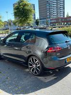 Volkswagen Golf 2.0 TSI 162KW 5D DSG 2015  192000 km NAP, Auto's, Volkswagen, 65 €/maand, 4 cilinders, 1984 cc, Origineel Nederlands