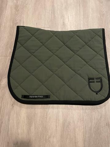Equestro zadeldekje full dressuur!!! beschikbaar voor biedingen