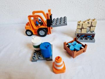 Duplo heftruck + pallets beschikbaar voor biedingen