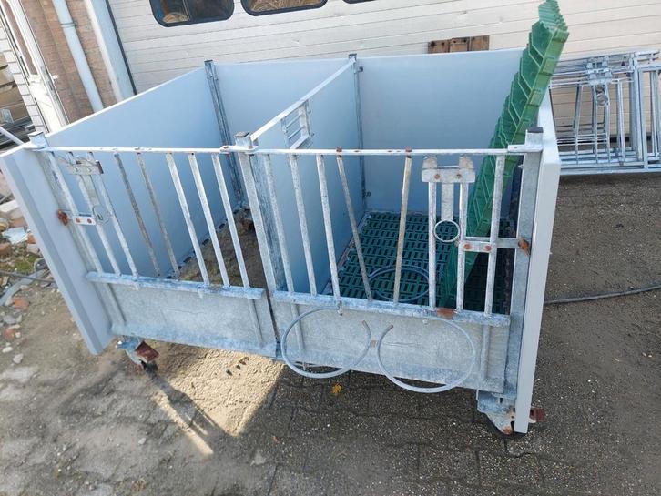 Kalverhok, kalverbox, eenlingbox,kalverhut,kalveren,runderen, Dieren en Toebehoren, Stalling en Weidegang