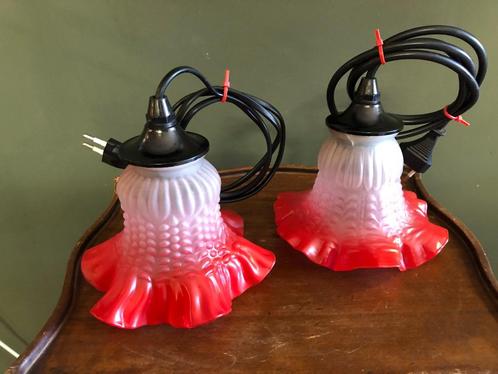 Set Franse Hanglampjes Matglas/Tulpmodel met Rood Randje., Antiek en Kunst, Antiek | Lampen, Ophalen of Verzenden