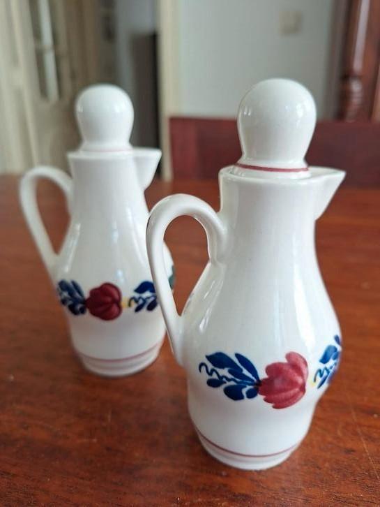 Boch Boerenbont olie en azijnflesjes. Ophalen of verzenden., Huis en Inrichting, Keuken | Servies, Zo goed als nieuw, Boerenbont