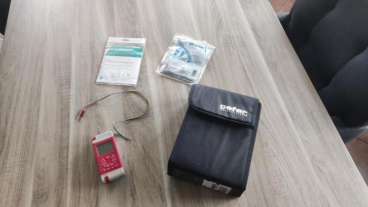 Cefar Primo Pro TENS apparaat, Sport en Fitness, Hartslagmeters, Zo goed als nieuw, Overige merken, Ophalen of Verzenden