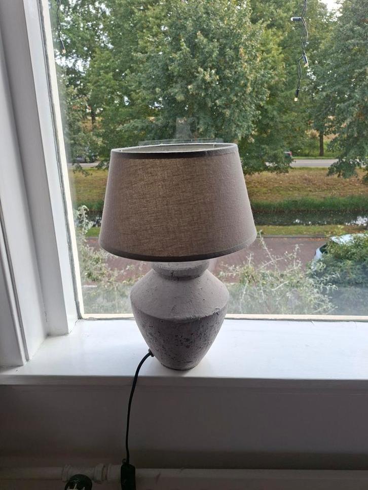 Sfeervolle Schemerlamp met Kap, Huis en Inrichting, Lampen | Tafellampen, Zo goed als nieuw, 50 tot 75 cm, Stof, Overige materialen
