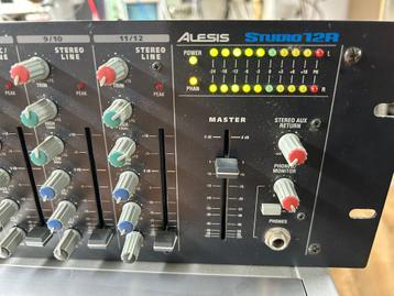 Alesis Studio 12R mengpaneel beschikbaar voor biedingen