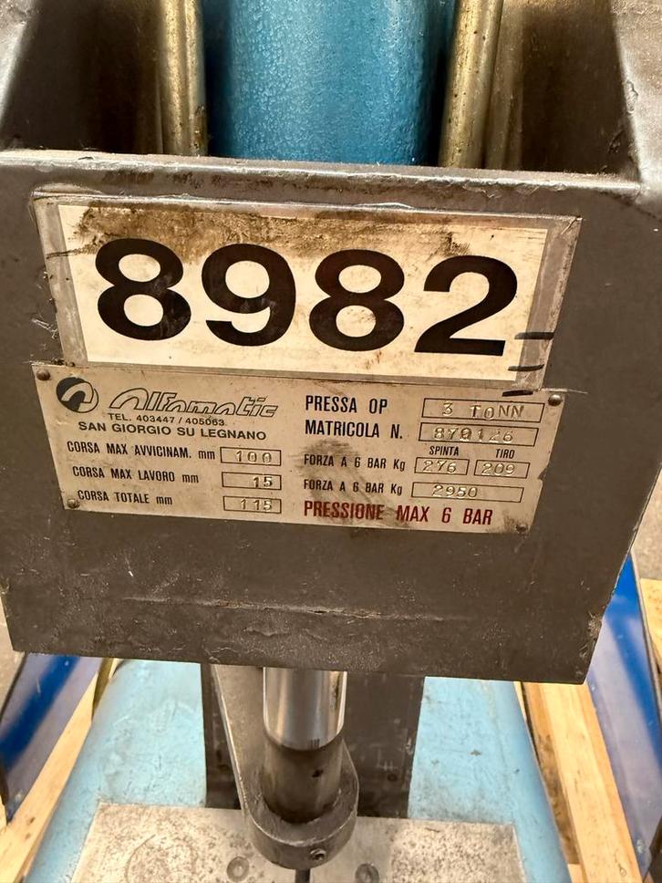 Alfamatic Pressa OP Pneumatische Pers - 3 Ton, Doe-het-zelf en Verbouw, Werkbanken, Ophalen