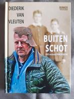 Diederik van Vleuten - Buiten Schot DVD + Boek, Alle leeftijden, Ophalen of Verzenden, Zo goed als nieuw, Stand-up of Theatershow