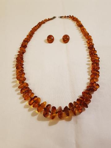barnsteen ketting 60 cm met oorbellen beschikbaar voor biedingen