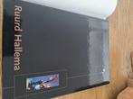 Boek overzicht kunstwerken van beeldhouwer Ruurd Hallema, Ophalen of Verzenden, Zo goed als nieuw, Beeldhouwkunst