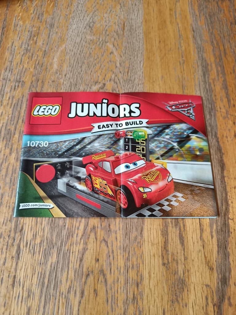 LEGO Juniors Cars 3 - Bliksem McQueen Speed Launcher (10730), Ophalen of Verzenden, Gebruikt, Losse stenen, Lego