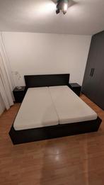 Ikea bed met 2 maatwerk matrassen (Bettomica), Ophalen, Gebruikt, Zwart, Tweepersoons