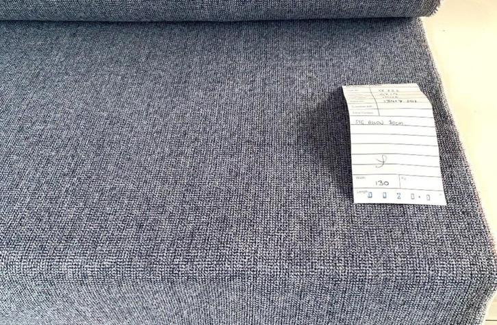 Bute Iona 719; blauw+grijs; 13,7 meter bekledingsstof; wol, Hobby en Vrije tijd, Stoffen en Lappen, Nieuw, Wol, 120 cm of meer