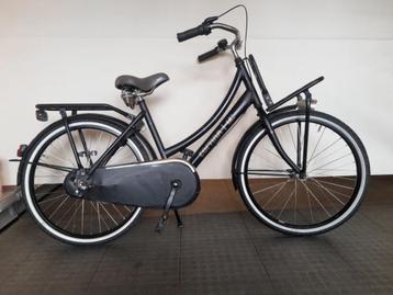 Diverse 24 inch meisjesfietsen: Cortina, Giant, Alpina, enz. beschikbaar voor biedingen