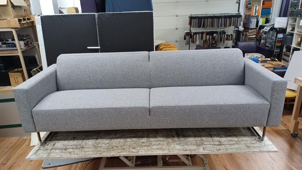 Artifort Mare bank 3 zits, 235 cm breed. Refurbished, Driepersoons, 75 tot 100 cm, Ophalen of Verzenden, Zo goed als nieuw