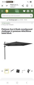 Parasol met LED en zware voet - Wegens verhuizing, Ophalen of Verzenden