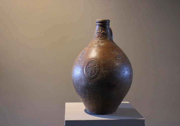 Zeer grote baardmankruik Frechen17e eeuw geen bodemvondst, Antiek en Kunst, Antiek | Keramiek en Aardewerk, Ophalen of Verzenden