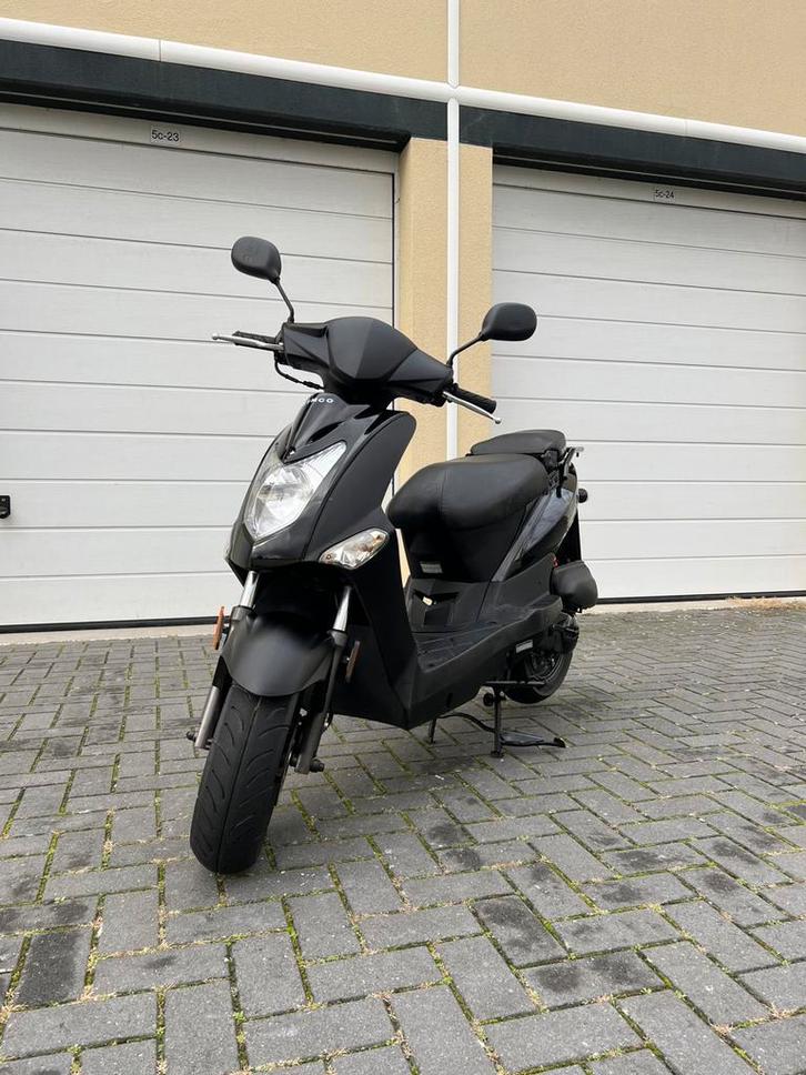 NIEUWSTAAT Kymco Agility 50 Snor, Fietsen en Brommers, Scooters | Kymco, Zo goed als nieuw, Agility, Maximaal 25 km/u, Benzine
