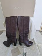 Santoni laarzen. Maat 37. Nieuwstaat Italiaanse kwaliteit., Hoge laarzen, Bruin, Nieuw, Ophalen of Verzenden