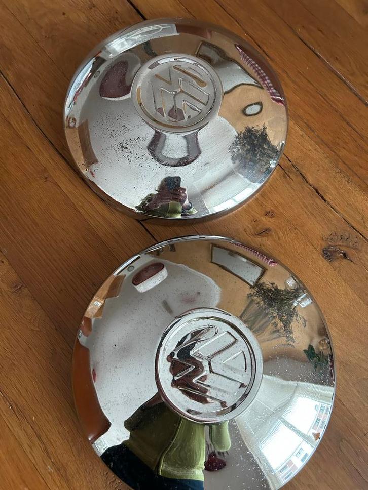 VW Wieldoppen Chroom - Set van 2, Auto diversen, Wieldoppen, Gebruikt, Ophalen of Verzenden