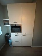 Twee Hoge Keukenkasten (2.20m) incl. Bosch Oven/Magnetron, Huis en Inrichting, Keuken | Keukenelementen, Ophalen, Gebruikt, 50 tot 75 cm