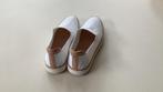 Ugg. Instappers. Maat 37. NIEUW!!!, UGG, Nieuw, Ophalen of Verzenden, Wit