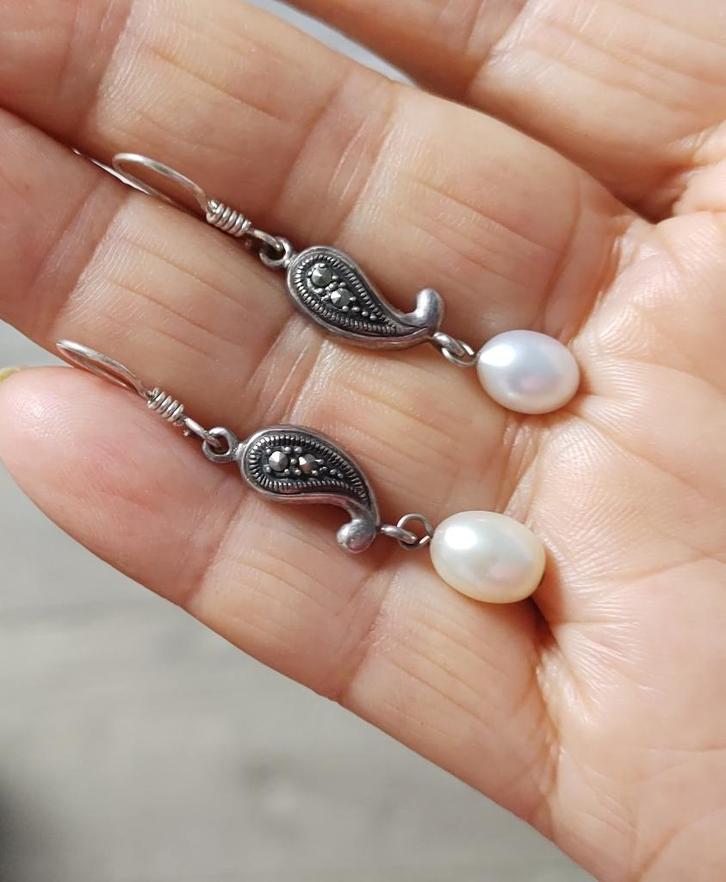 925 Zilveren oorbellen met natuurlijke Parels en Markasiet, Sieraden, Tassen en Uiterlijk, Oorbellen, Nieuw, Hangers, Zilver, Wit