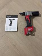Milwaukee M12 popnageltang, Doe-het-zelf en Verbouw, Ophalen of Verzenden, Zo goed als nieuw