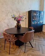Ronde eettafel zwart 130cm zgan!! Bieden vanaf 240,-, Huis en Inrichting, Tafels | Eettafels, Ophalen, Rond, Zo goed als nieuw