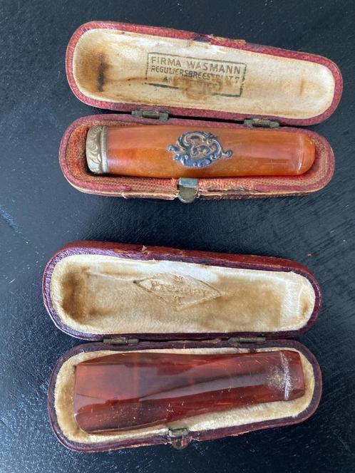 2 oude barnsteen sigaret of sigaar houders, Verzamelen, Rookartikelen, Aanstekers en Luciferdoosjes, Gebruikt, Overige typen, Ophalen of Verzenden