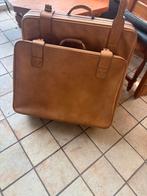 Vintage Bruine Koffers - Set van 2, Sieraden, Tassen en Uiterlijk, Koffers, Gebruikt, Hard kunststof, Slot, Ophalen of Verzenden