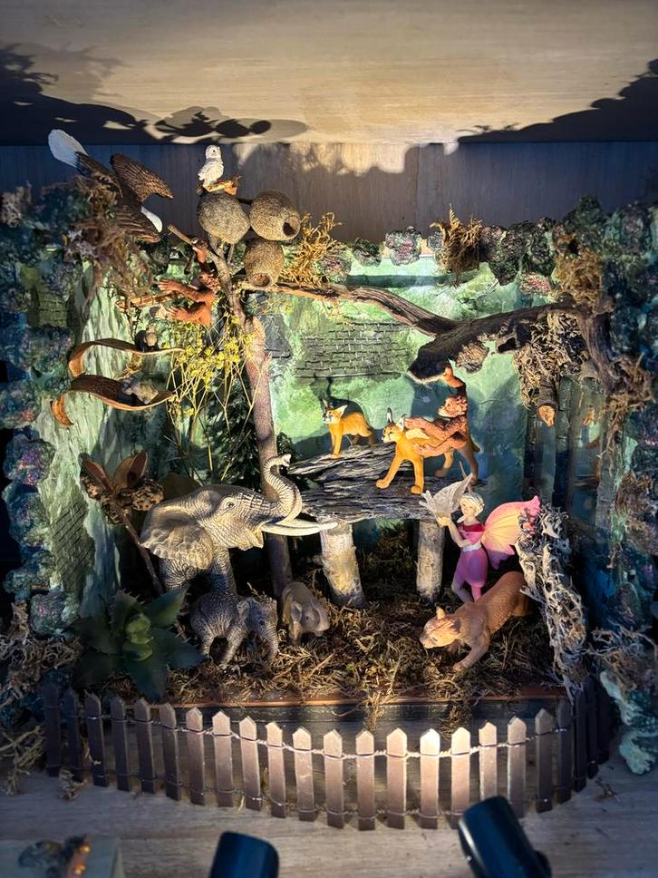 Poppenhuis Dierentuin Miniatuur, Verzamelen, Poppenhuizen en Toebehoren, Gebruikt, Overige typen, Ophalen of Verzenden