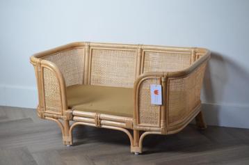 Rotan hondenbed hondenmand Nero S | M | L | Château Rustique beschikbaar voor biedingen